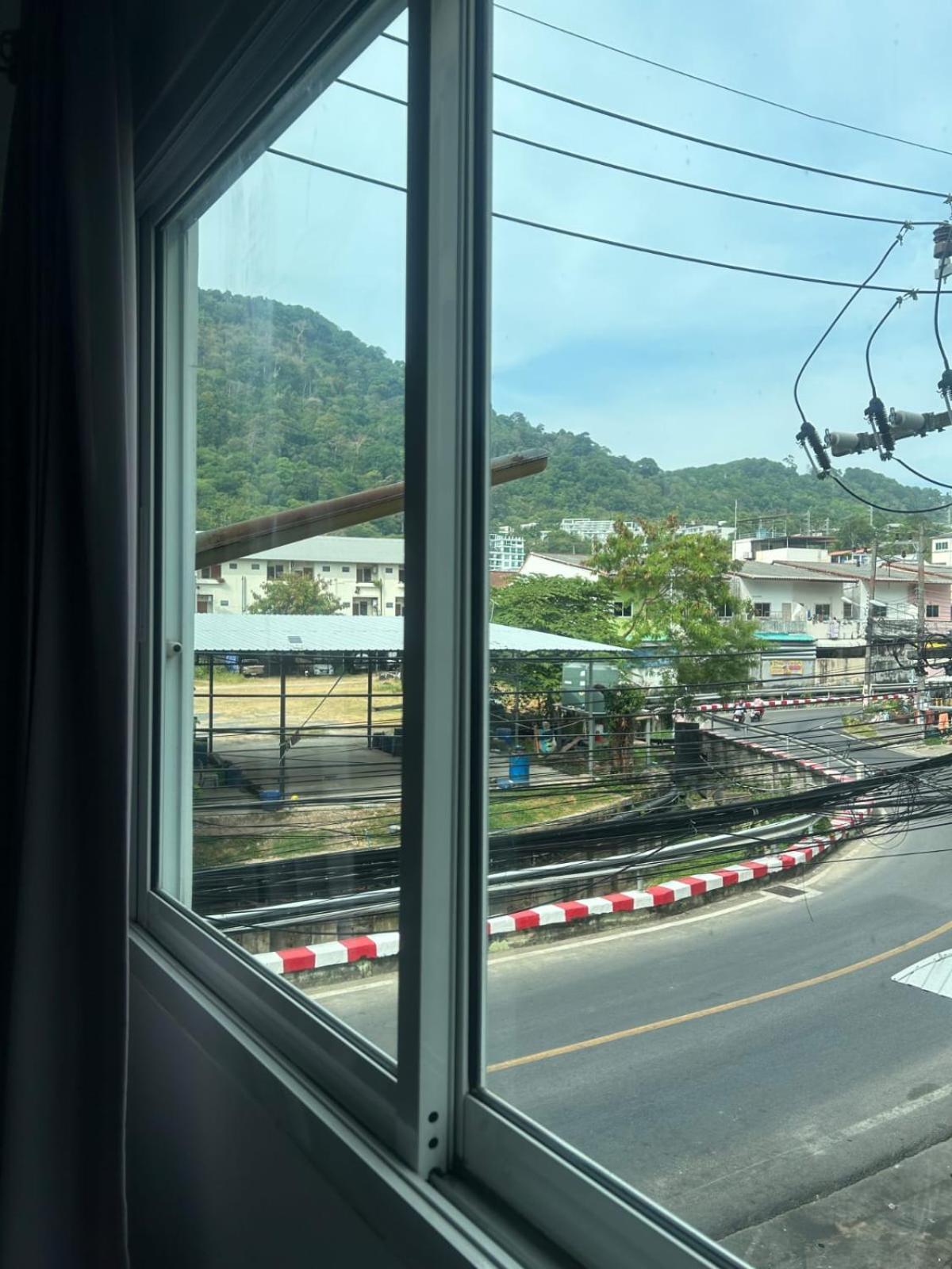 Hotel The Journey Patong New Exterior foto