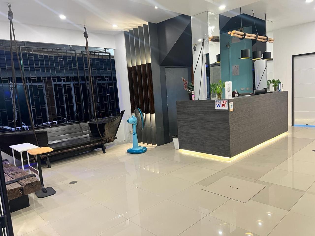 Hotel The Journey Patong New Exterior foto